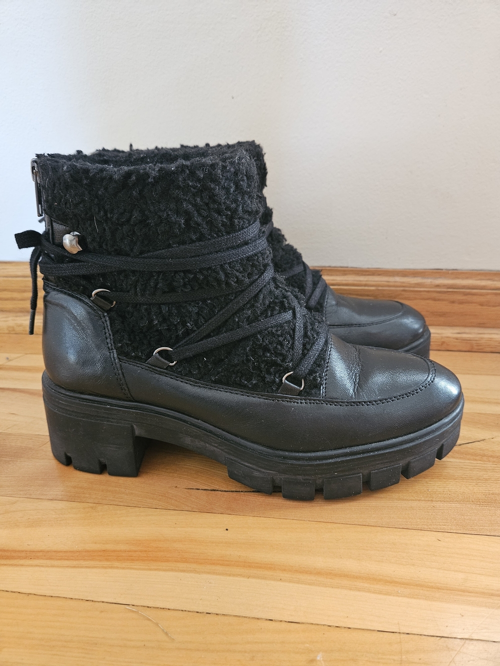 Women's Black Faux-Shearling Lug Heel Ankle Boots
